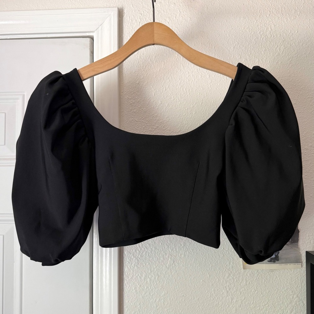 AVAVAV black‎ puff short sleeve square neck cropped blouse top